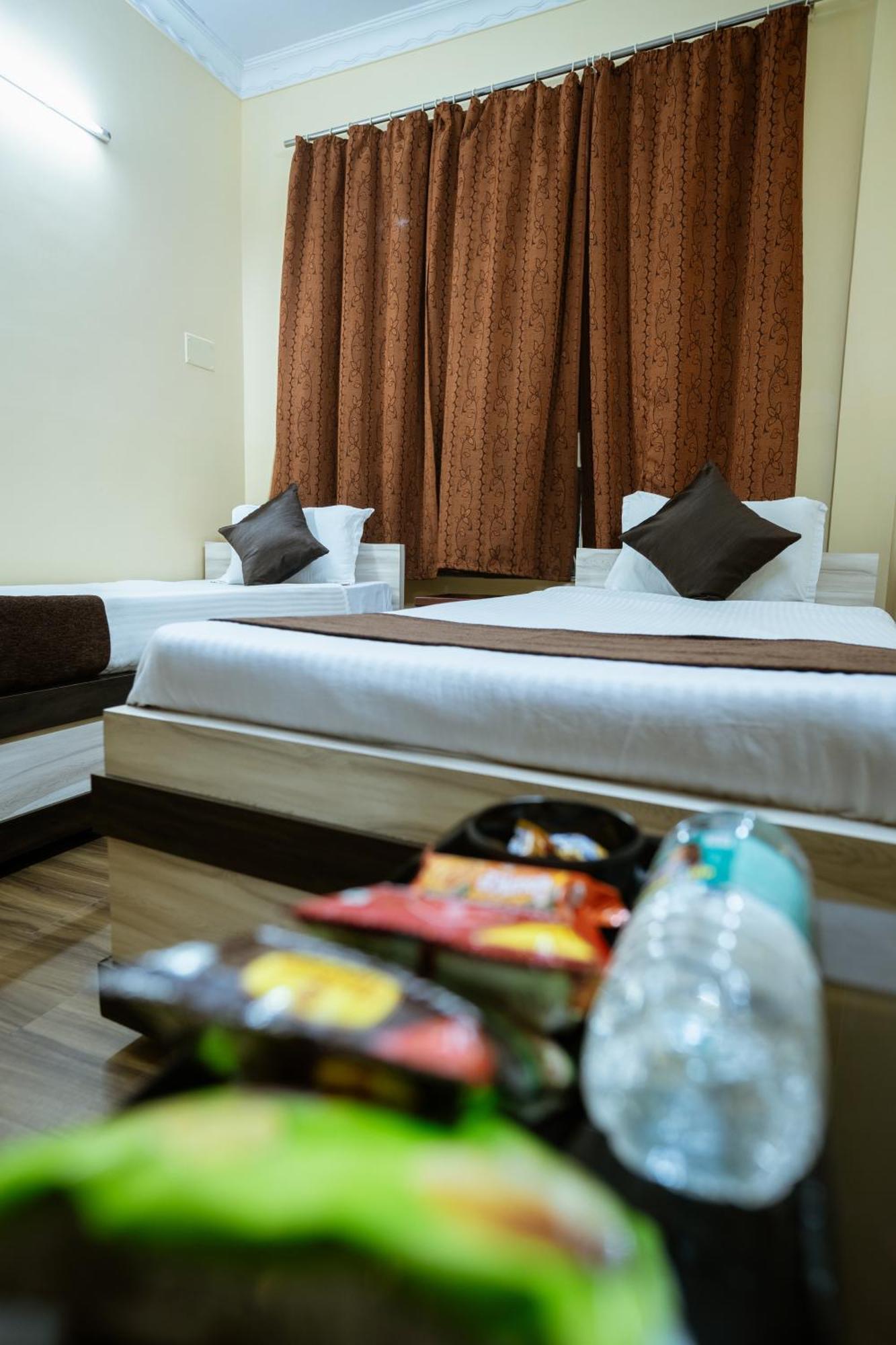 Hotel Ta-Tin Durgāpur Exterior foto